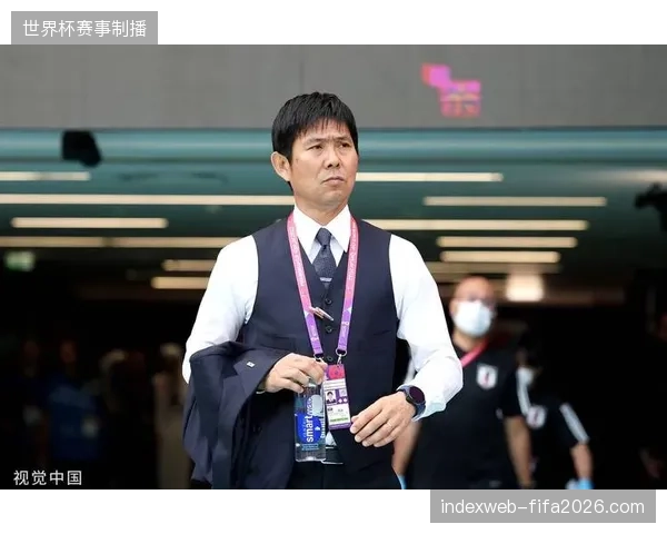 森保一教练团队重点演练低平球射门,以应对北美赛场草皮差异对罚球质量的影响 森保一教练团队重点演练低平球射门,以应对北美赛场草皮差异对罚球质量的影响